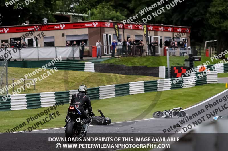 cadwell no limits trackday;cadwell park;cadwell park photographs;cadwell trackday photographs;enduro digital images;event digital images;eventdigitalimages;no limits trackdays;peter wileman photography;racing digital images;trackday digital images;trackday photos